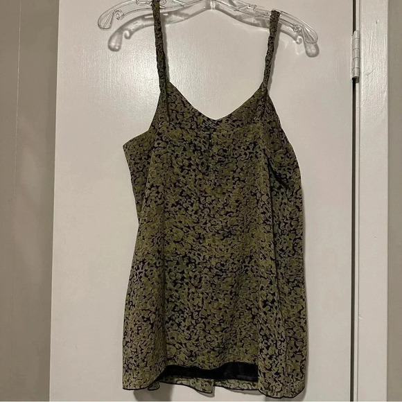 NWT Mac & Jac olive spaghetti strap tank top size M - Picture 2 of 7